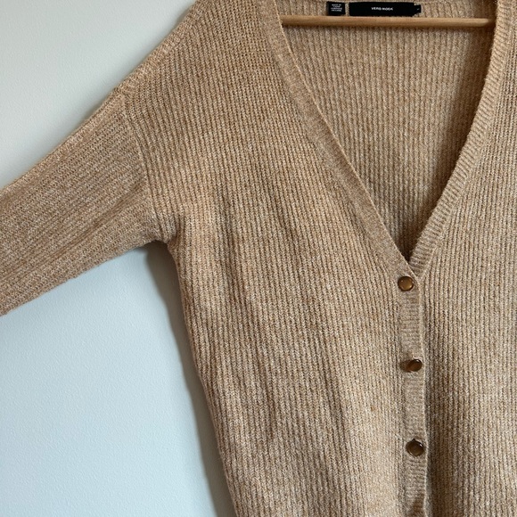 Tan cardigan - Picture 2 of 3